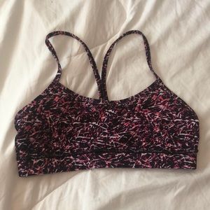 Lululemon flow Y sports bra